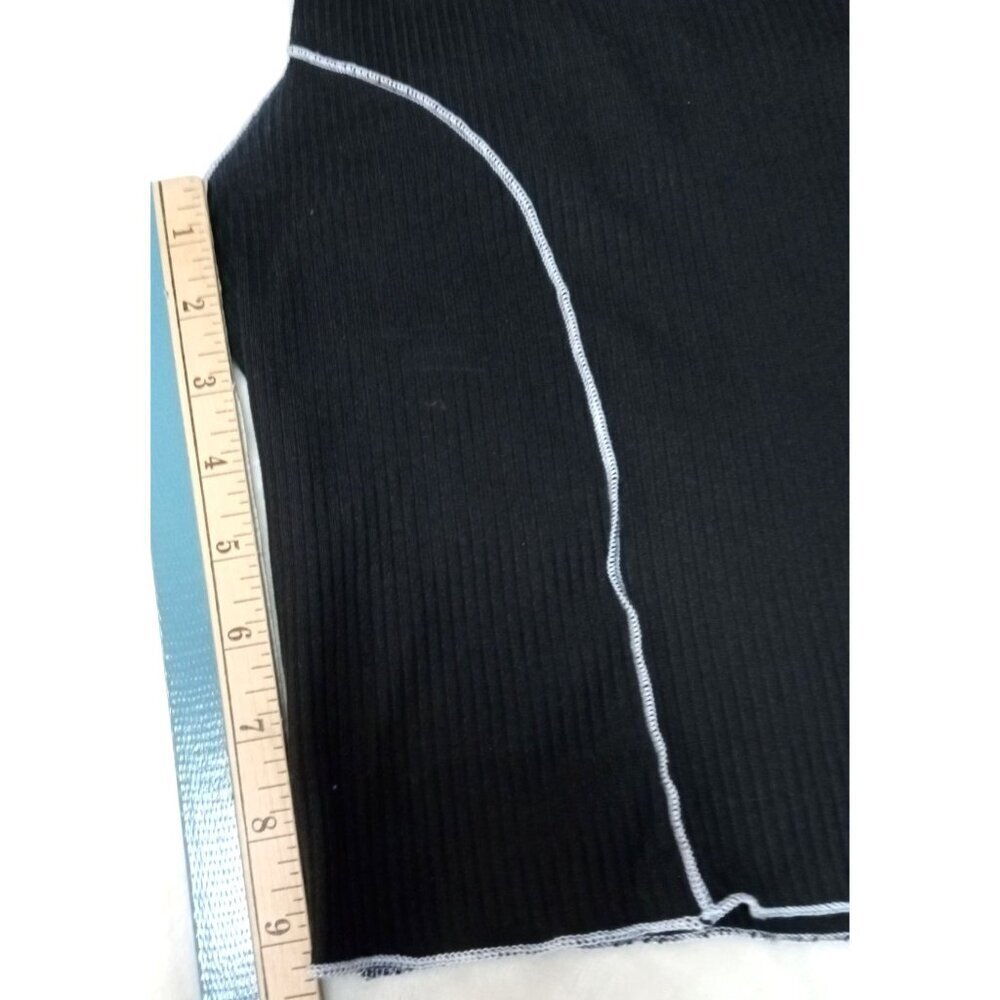 Windsor Sexy Sleeveless Black Top Size Small with White Piping - Picture 6 of 8